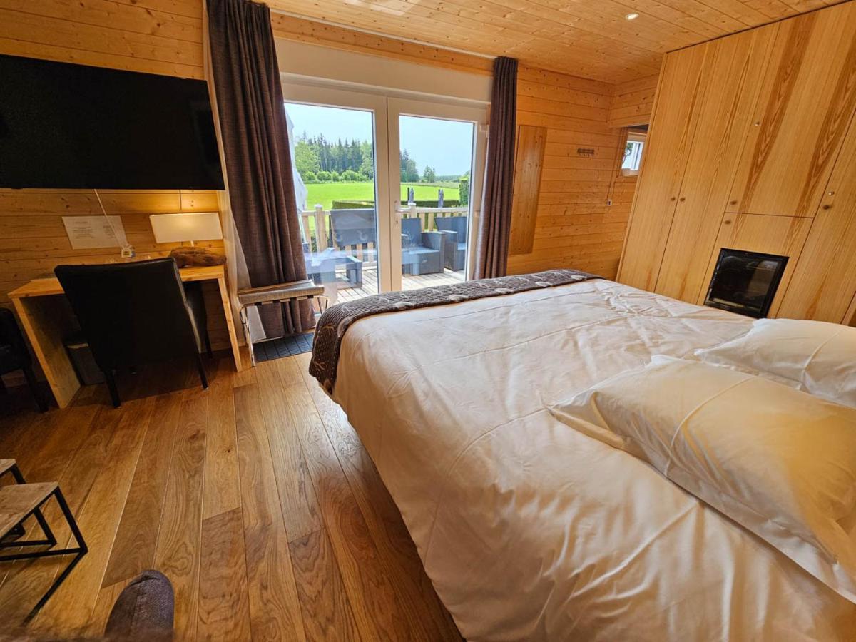 Logis Hotel Le Menobu Тьо Екстер'єр фото